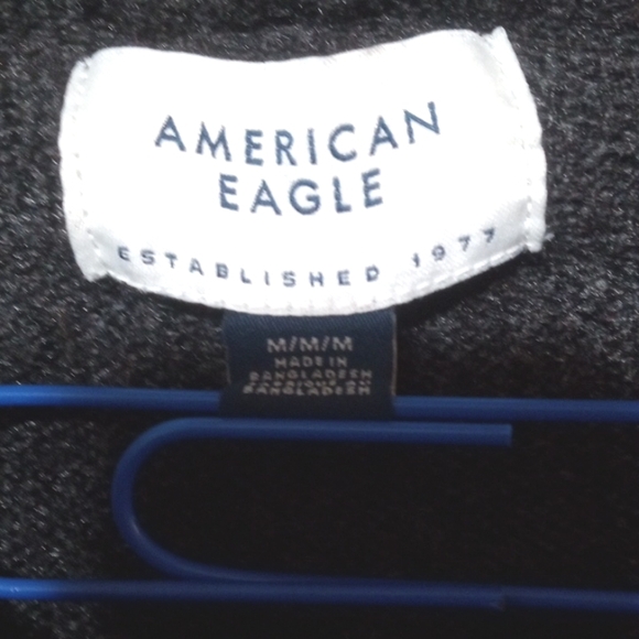 Grey Size M American Eagle Hooded pullover sweater front pocket and snowflakes - Picture 4 of 13